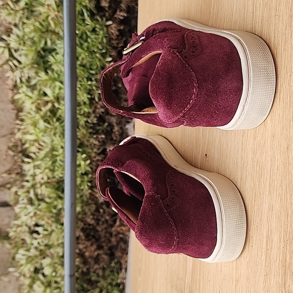 Frye  Gemma fringe Kiltie Bordeaux wine burgundy Sneakers Size 7 - Picture 4 of 15